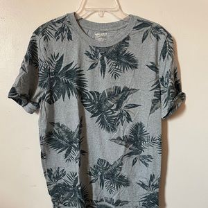 old navy graphic tee